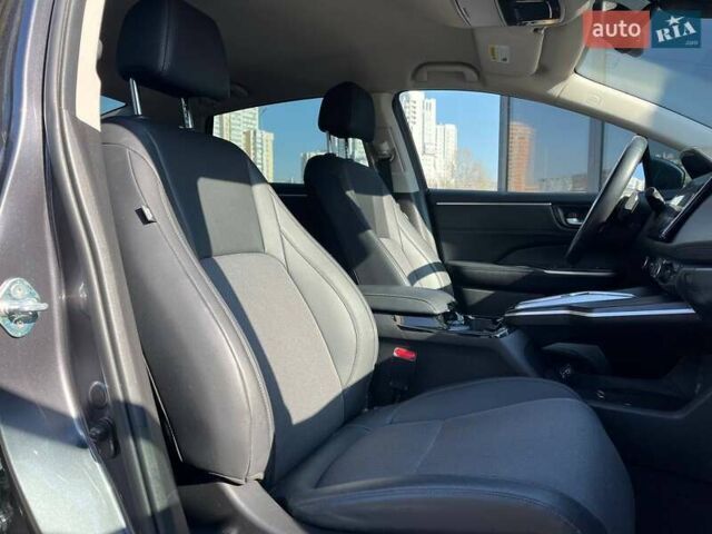 Серый Хонда Клерити, объемом двигателя 1.5 л и пробегом 106 тыс. км за 16490 $, фото 12 на Automoto.ua