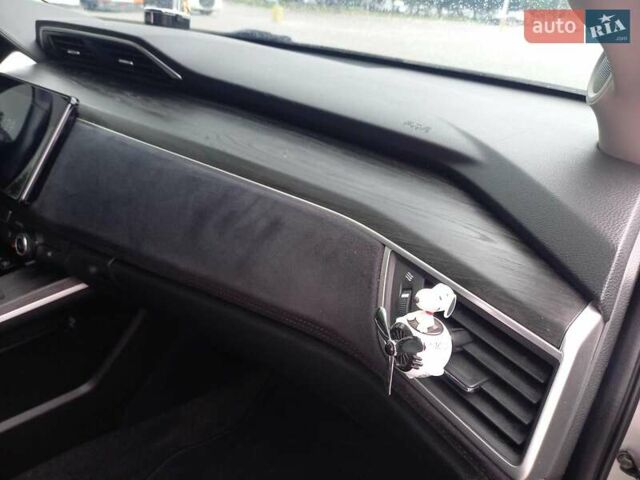 Сірий Хонда Клериті, об'ємом двигуна 1.5 л та пробігом 130 тис. км за 19800 $, фото 21 на Automoto.ua