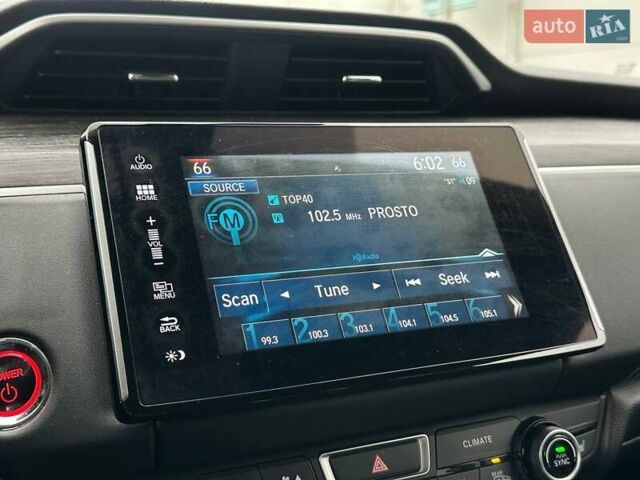 Серый Хонда Клерити, объемом двигателя 1.5 л и пробегом 106 тыс. км за 16990 $, фото 23 на Automoto.ua