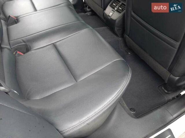 Сірий Хонда Клериті, об'ємом двигуна 1.5 л та пробігом 130 тис. км за 19800 $, фото 17 на Automoto.ua