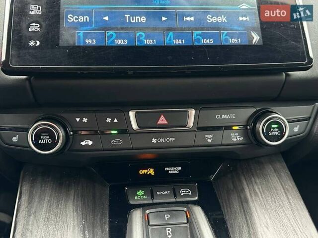 Серый Хонда Клерити, объемом двигателя 1.5 л и пробегом 106 тыс. км за 16990 $, фото 21 на Automoto.ua