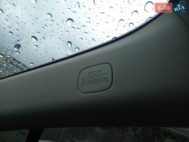 Сірий Хонда Клериті, об'ємом двигуна 1.5 л та пробігом 130 тис. км за 19800 $, фото 31 на Automoto.ua