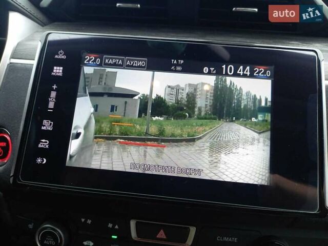 Сірий Хонда Клериті, об'ємом двигуна 1.5 л та пробігом 130 тис. км за 19800 $, фото 36 на Automoto.ua