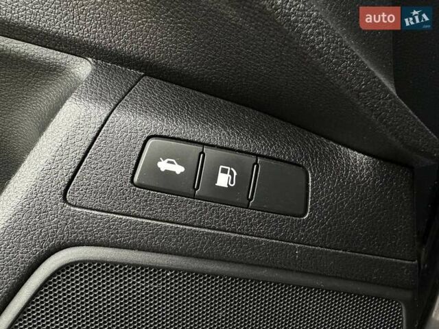 Серый Хонда Клерити, объемом двигателя 1.5 л и пробегом 106 тыс. км за 16990 $, фото 15 на Automoto.ua