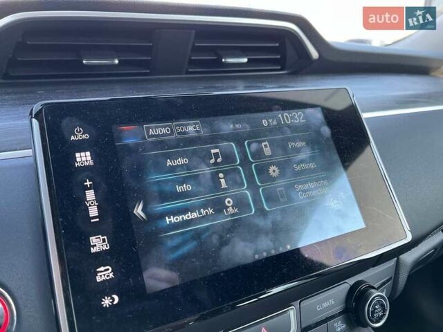 Серый Хонда Клерити, объемом двигателя 1.5 л и пробегом 106 тыс. км за 16490 $, фото 24 на Automoto.ua