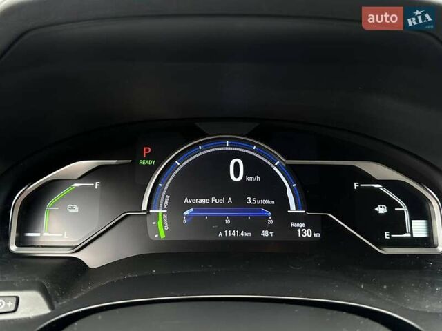 Серый Хонда Клерити, объемом двигателя 1.5 л и пробегом 106 тыс. км за 16990 $, фото 26 на Automoto.ua