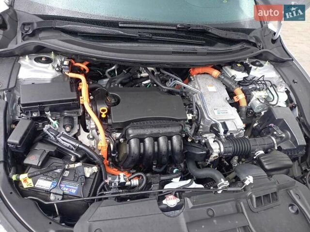 Сірий Хонда Клериті, об'ємом двигуна 1.5 л та пробігом 130 тис. км за 19800 $, фото 40 на Automoto.ua