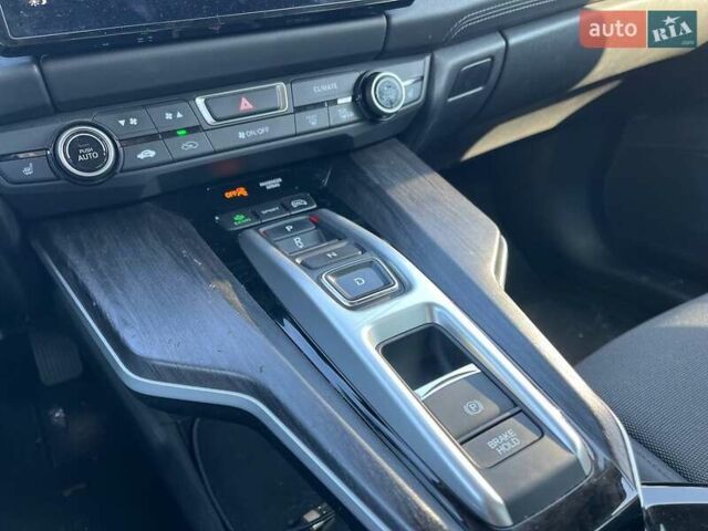 Серый Хонда Клерити, объемом двигателя 1.5 л и пробегом 106 тыс. км за 16490 $, фото 28 на Automoto.ua