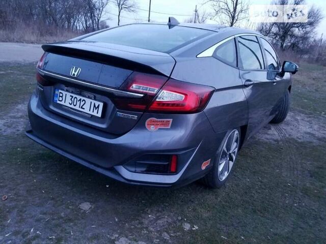 Серый Хонда Клерити, объемом двигателя 1.5 л и пробегом 119 тыс. км за 18599 $, фото 7 на Automoto.ua