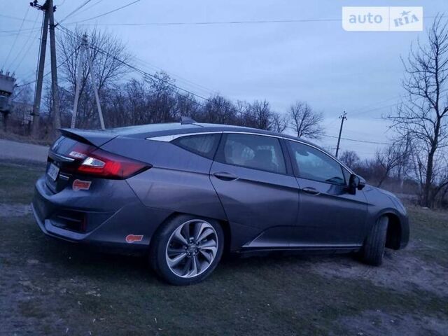 Серый Хонда Клерити, объемом двигателя 1.5 л и пробегом 119 тыс. км за 18599 $, фото 4 на Automoto.ua