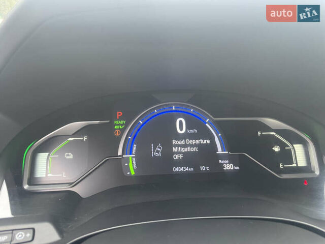 Серый Хонда Клерити, объемом двигателя 1.5 л и пробегом 48 тыс. км за 21500 $, фото 13 на Automoto.ua