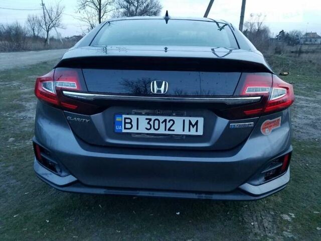 Серый Хонда Клерити, объемом двигателя 1.5 л и пробегом 119 тыс. км за 18599 $, фото 6 на Automoto.ua