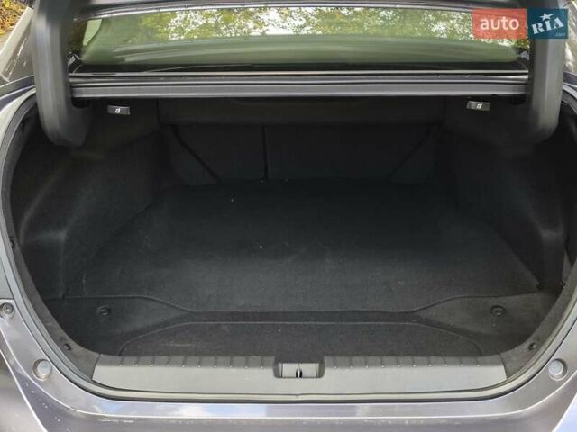 Серый Хонда Клерити, объемом двигателя 1.5 л и пробегом 27 тыс. км за 20900 $, фото 11 на Automoto.ua