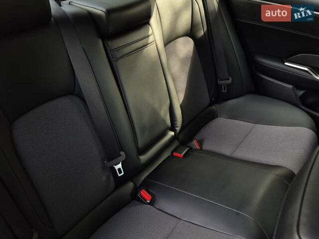 Серый Хонда Клерити, объемом двигателя 1.5 л и пробегом 27 тыс. км за 20900 $, фото 34 на Automoto.ua