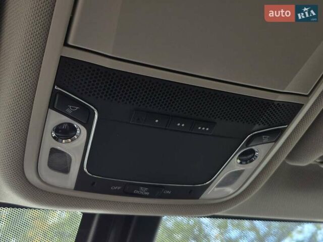 Серый Хонда Клерити, объемом двигателя 1.5 л и пробегом 27 тыс. км за 20900 $, фото 11 на Automoto.ua