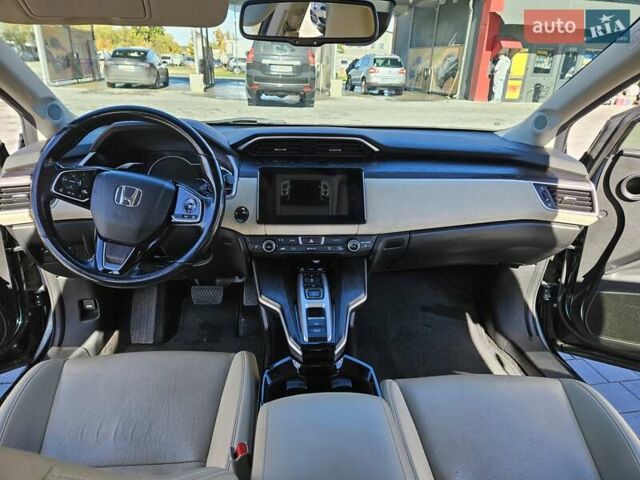 Зелений Хонда Клериті, об'ємом двигуна 1.5 л та пробігом 101 тис. км за 18000 $, фото 12 на Automoto.ua