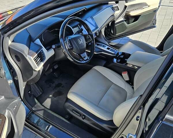 Зелений Хонда Клериті, об'ємом двигуна 1.5 л та пробігом 101 тис. км за 18000 $, фото 8 на Automoto.ua