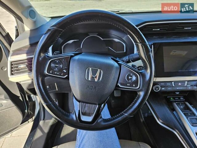 Зелений Хонда Клериті, об'ємом двигуна 1.5 л та пробігом 101 тис. км за 18000 $, фото 11 на Automoto.ua