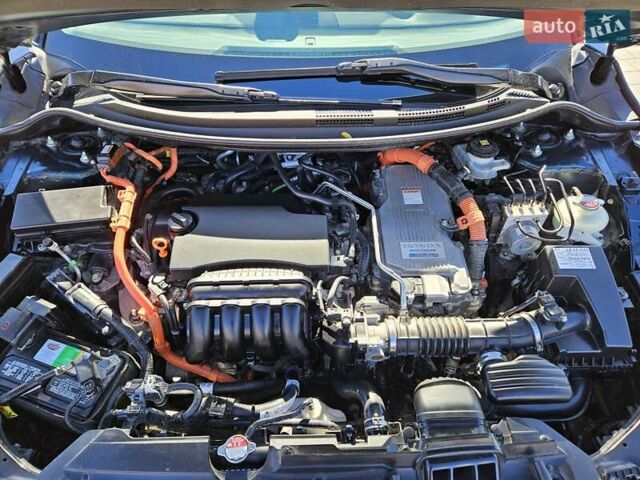 Зелений Хонда Клериті, об'ємом двигуна 1.5 л та пробігом 101 тис. км за 18000 $, фото 13 на Automoto.ua