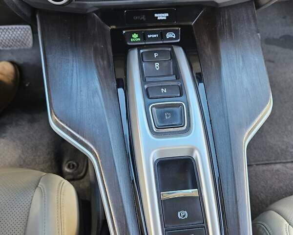 Зелений Хонда Клериті, об'ємом двигуна 1.5 л та пробігом 101 тис. км за 18000 $, фото 10 на Automoto.ua