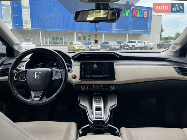 Зелений Хонда Клериті, об'ємом двигуна 1.5 л та пробігом 108 тис. км за 18500 $, фото 8 на Automoto.ua
