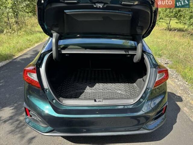 Зеленый Хонда Клерити, объемом двигателя 1.5 л и пробегом 111 тыс. км за 18500 $, фото 11 на Automoto.ua