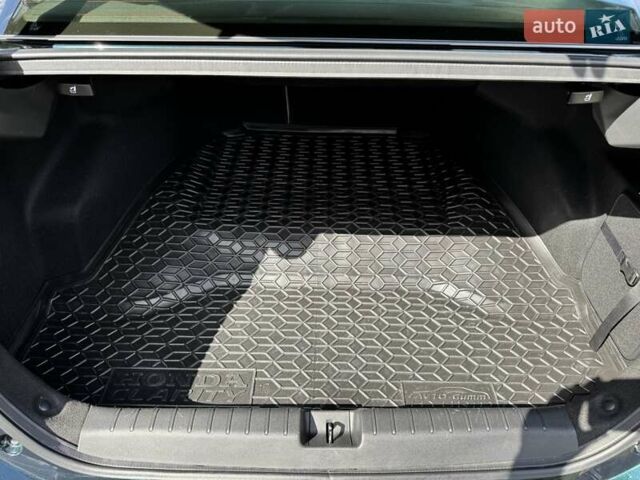 Зеленый Хонда Клерити, объемом двигателя 1.5 л и пробегом 111 тыс. км за 18500 $, фото 12 на Automoto.ua