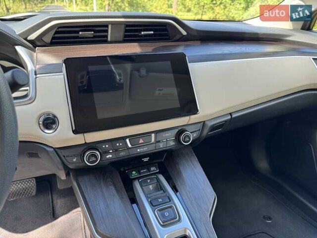 Зеленый Хонда Клерити, объемом двигателя 1.5 л и пробегом 111 тыс. км за 18500 $, фото 27 на Automoto.ua