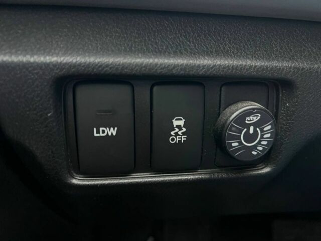 Білий Хонда Кросстур, об'ємом двигуна 2.4 л та пробігом 256 тис. км за 11400 $, фото 8 на Automoto.ua