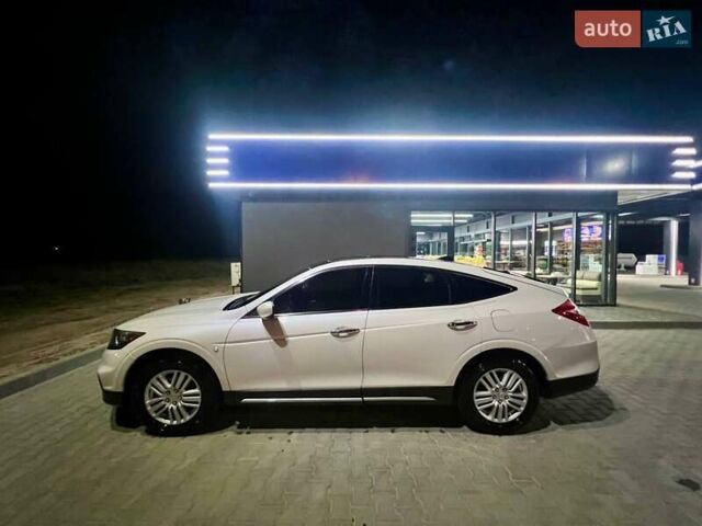 Білий Хонда Кросстур, об'ємом двигуна 2.4 л та пробігом 147 тис. км за 14000 $, фото 3 на Automoto.ua