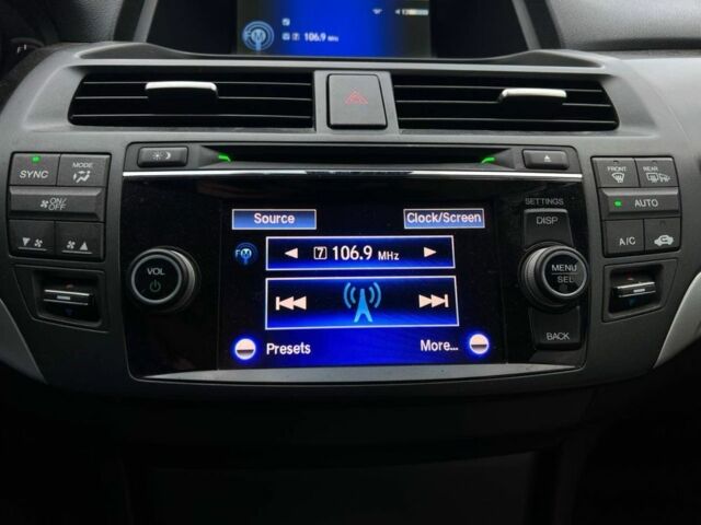 Білий Хонда Кросстур, об'ємом двигуна 2.4 л та пробігом 256 тис. км за 11400 $, фото 9 на Automoto.ua