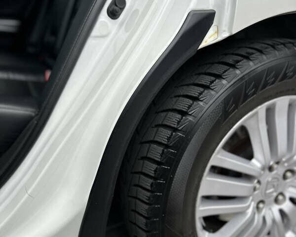 Білий Хонда Кросстур, об'ємом двигуна 2.35 л та пробігом 294 тис. км за 12950 $, фото 70 на Automoto.ua