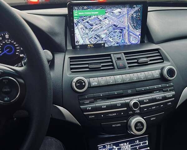 Білий Хонда Кросстур, об'ємом двигуна 2.4 л та пробігом 147 тис. км за 14000 $, фото 11 на Automoto.ua