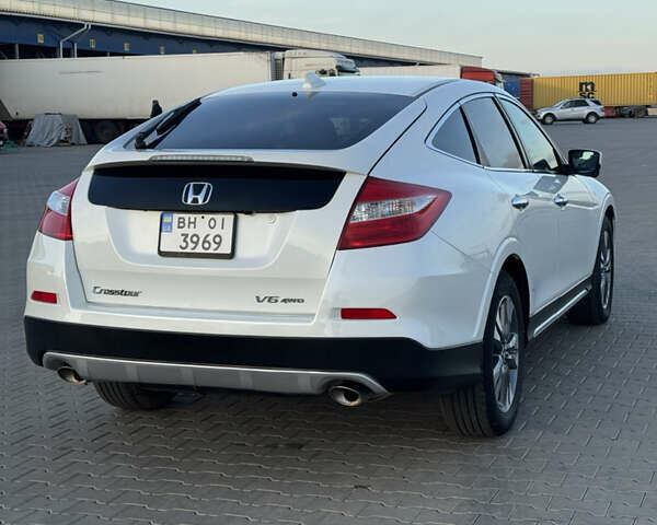 Білий Хонда Кросстур, об'ємом двигуна 3.47 л та пробігом 198 тис. км за 12800 $, фото 7 на Automoto.ua