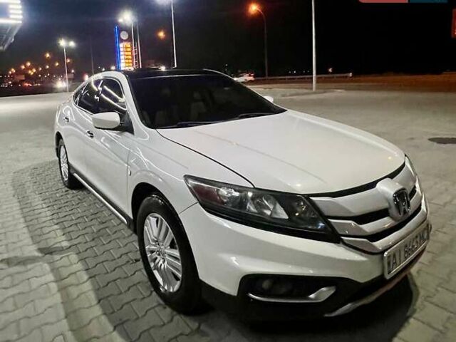 Білий Хонда Кросстур, об'ємом двигуна 2.4 л та пробігом 147 тис. км за 14000 $, фото 1 на Automoto.ua