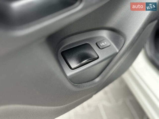 Білий Хонда Кросстур, об'ємом двигуна 2.35 л та пробігом 294 тис. км за 12950 $, фото 80 на Automoto.ua