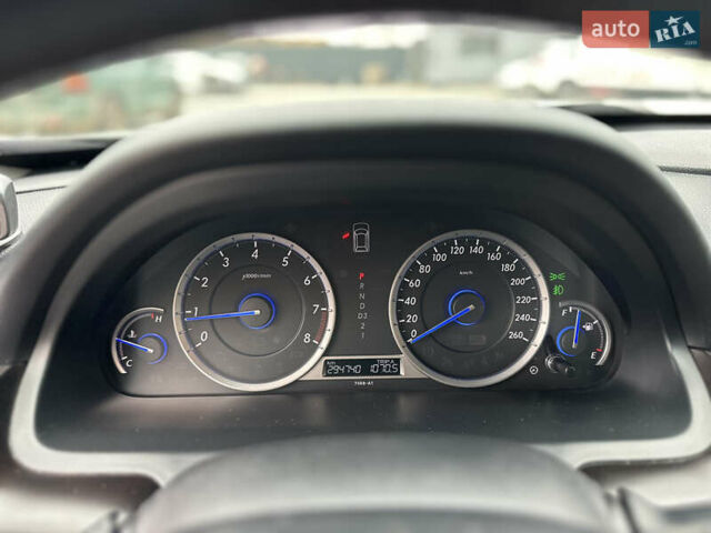 Білий Хонда Кросстур, об'ємом двигуна 2.35 л та пробігом 294 тис. км за 12950 $, фото 50 на Automoto.ua