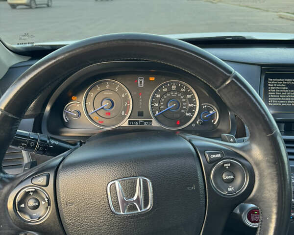 Білий Хонда Кросстур, об'ємом двигуна 3.47 л та пробігом 198 тис. км за 12800 $, фото 22 на Automoto.ua