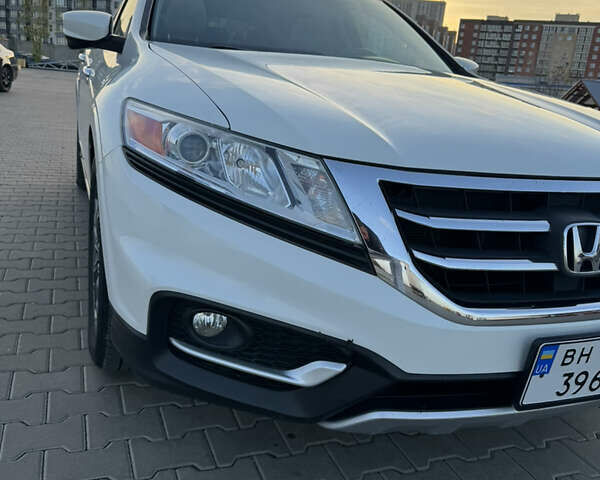 Білий Хонда Кросстур, об'ємом двигуна 3.47 л та пробігом 198 тис. км за 12800 $, фото 30 на Automoto.ua