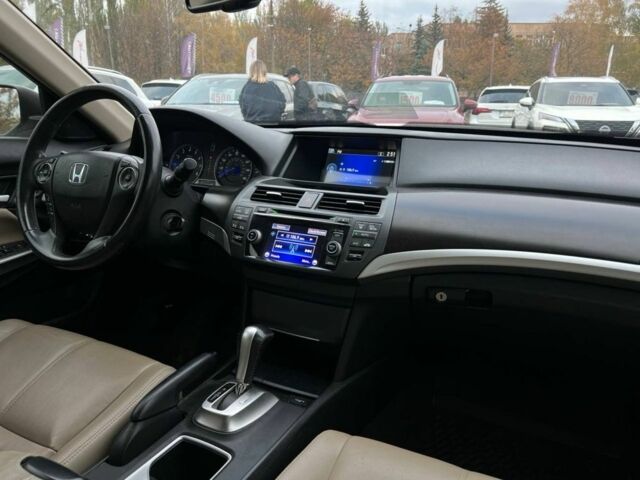 Білий Хонда Кросстур, об'ємом двигуна 2.4 л та пробігом 256 тис. км за 11400 $, фото 15 на Automoto.ua