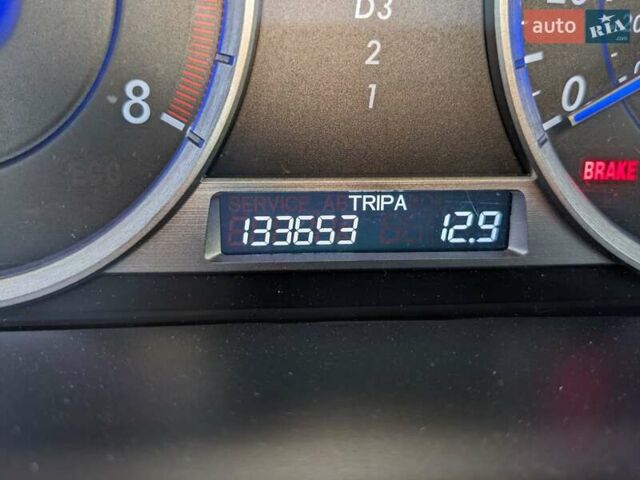 Белый Хонда Кросстур, объемом двигателя 2.36 л и пробегом 214 тыс. км за 11999 $, фото 3 на Automoto.ua