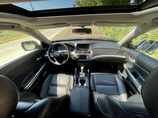 Хонда Кросстур 2024 в Одессе на Automoto.ua Белый Хонда Кросстур, объемом двигателя 2 л и пробегом 50 тыс. км за 20000 $, фото 5 на Automoto.ua