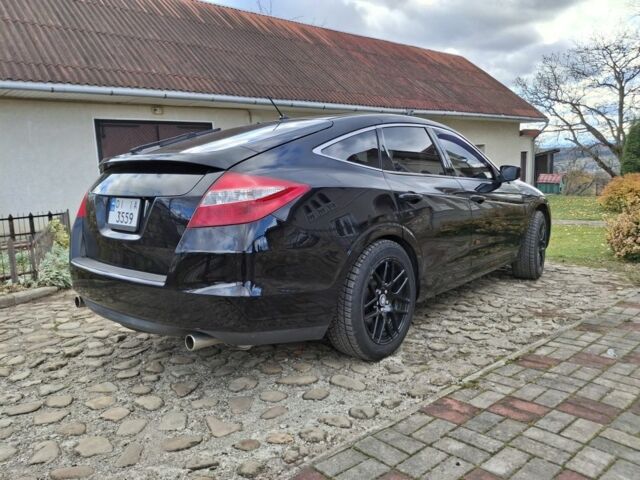 Чорний Хонда Кросстур, об'ємом двигуна 2.4 л та пробігом 193 тис. км за 12400 $, фото 3 на Automoto.ua