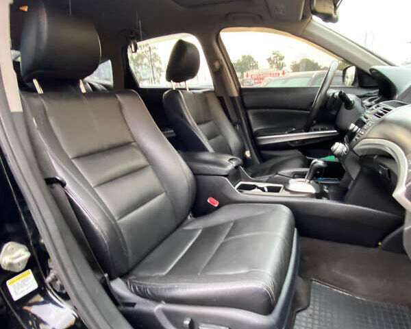 Чорний Хонда Кросстур, об'ємом двигуна 3 л та пробігом 146 тис. км за 11800 $, фото 16 на Automoto.ua