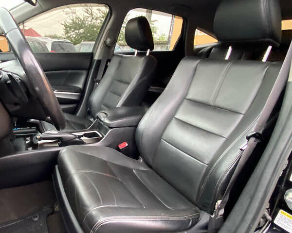 Чорний Хонда Кросстур, об'ємом двигуна 3 л та пробігом 146 тис. км за 11800 $, фото 24 на Automoto.ua