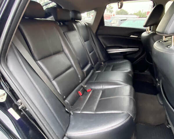 Чорний Хонда Кросстур, об'ємом двигуна 3 л та пробігом 146 тис. км за 11800 $, фото 17 на Automoto.ua