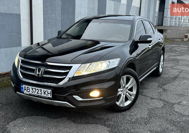 Чорний Хонда Кросстур, об'ємом двигуна 2.4 л та пробігом 120 тис. км за 14200 $, фото 7 на Automoto.ua