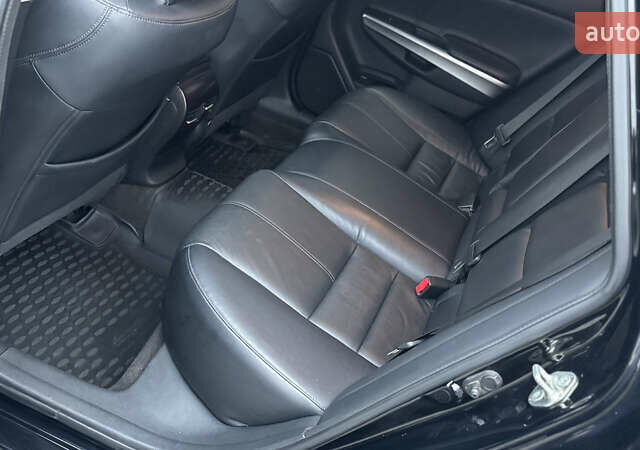 Чорний Хонда Кросстур, об'ємом двигуна 2.4 л та пробігом 120 тис. км за 14200 $, фото 21 на Automoto.ua