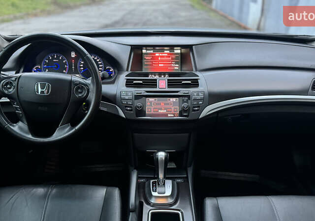 Чорний Хонда Кросстур, об'ємом двигуна 2.4 л та пробігом 120 тис. км за 14200 $, фото 29 на Automoto.ua