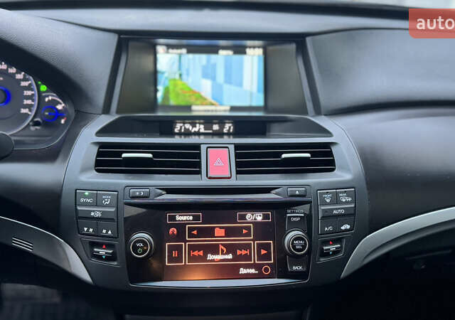 Чорний Хонда Кросстур, об'ємом двигуна 2.4 л та пробігом 120 тис. км за 14200 $, фото 42 на Automoto.ua